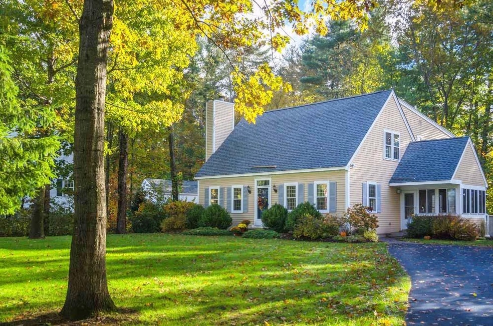 4 Hampshire Dr, Concord, NH 03301 - photo 1