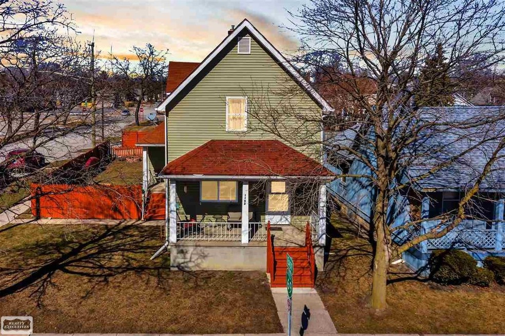 1133 Oak St, Port Huron, MI 48060 - photo 1