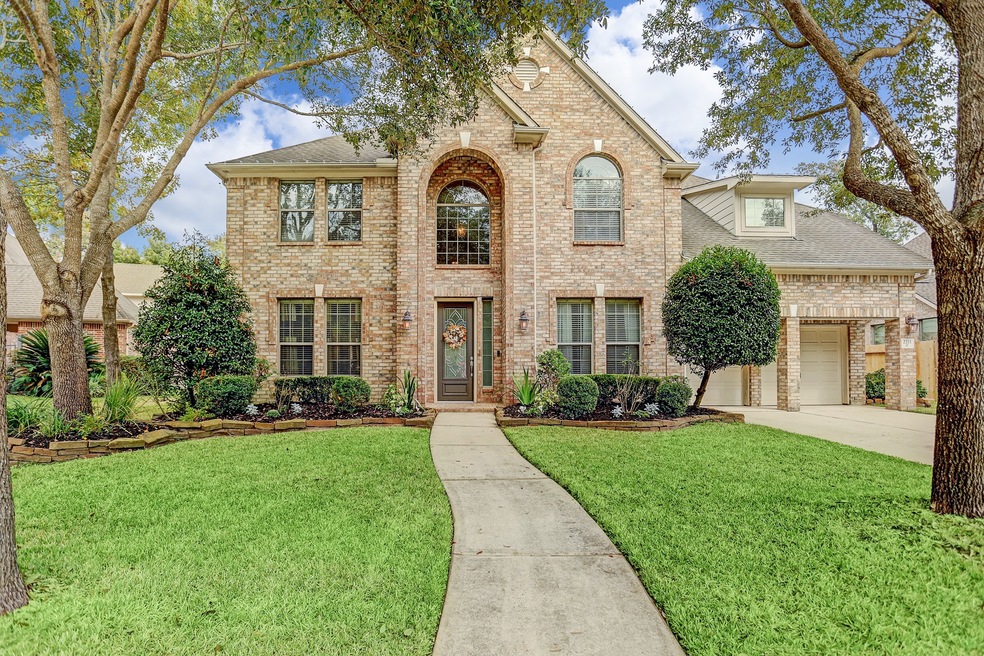 2211 Spring Lake Park Ln, Spring, TX 77386 - photo 1