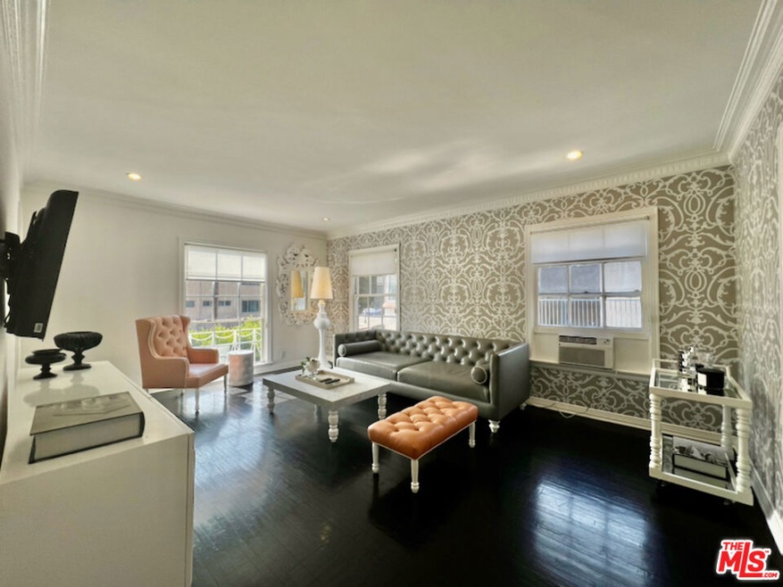 1724 El Cerrito Place unit 1, Los Angeles, CA 90028 - photo 1