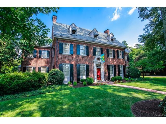 Designed by noted architect Courtenay Sommerville 