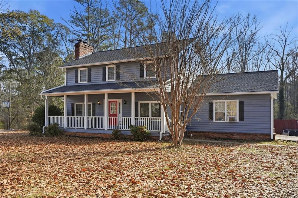 130 Thornton Dr, Fayetteville, GA 30214 - photo 1