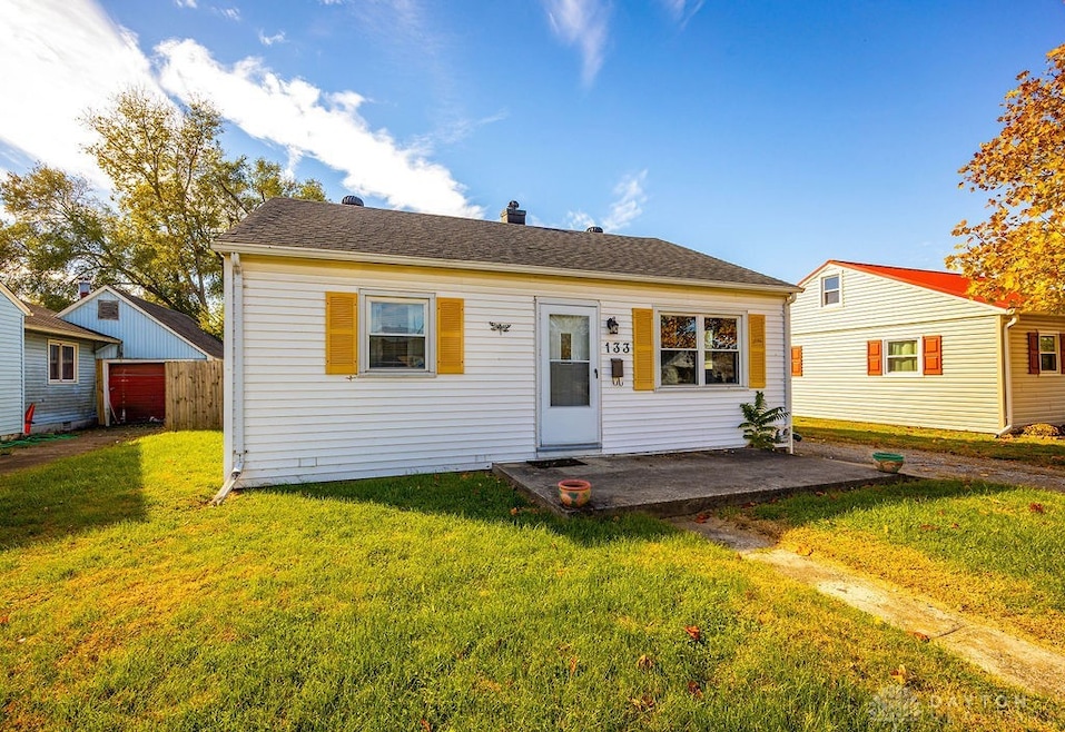 133 E Circle Dr, Dayton, OH 45449 - photo 1