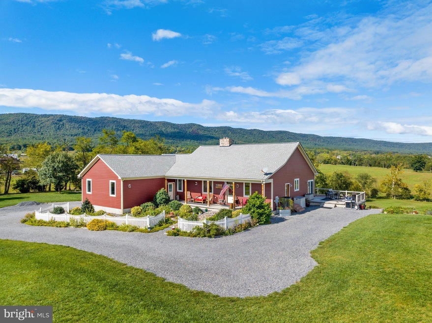 431 Bruebeck Ln, Strasburg, VA 22657 - photo 1