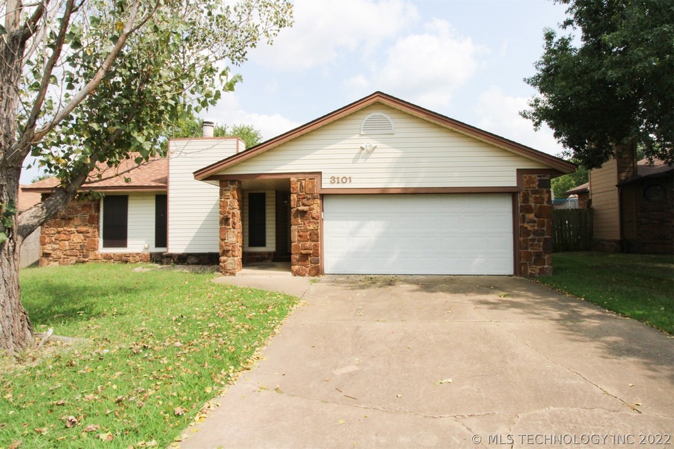 3101 S Oak Ave, Broken Arrow, OK 74012 - photo 1
