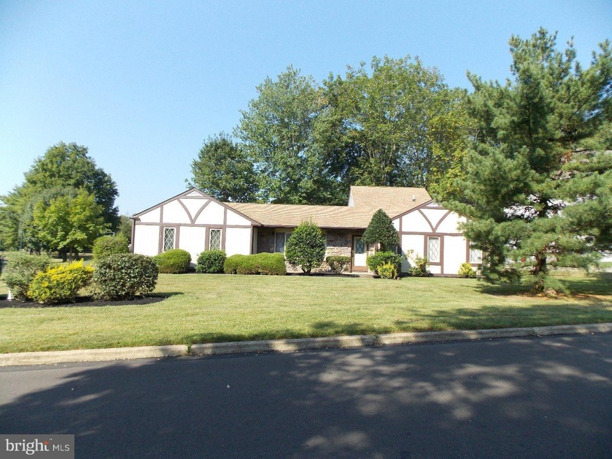 10 Chaff Ct, Langhorne, PA 19047 - photo 1
