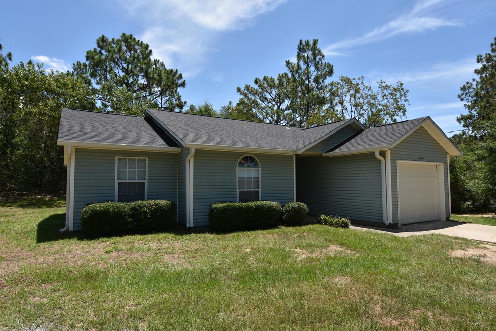 5735 Fairchild Road 01
