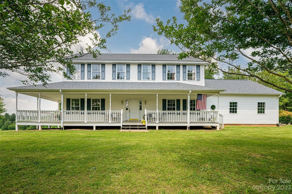 81 Plantation Dr, Asheville, NC 28806 - photo 1