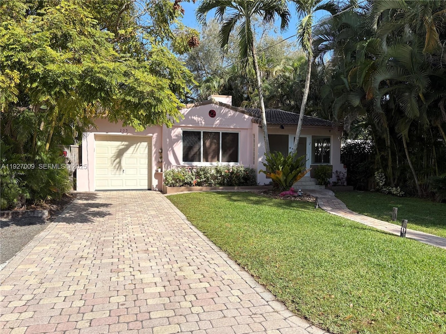 203 NE 86th St, El Portal, FL 33138 - photo 1