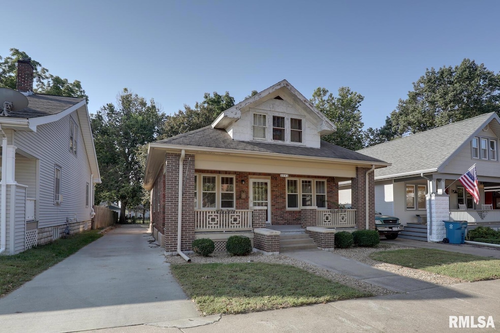 2042 Elm St, Quincy, IL 62301 - photo 1