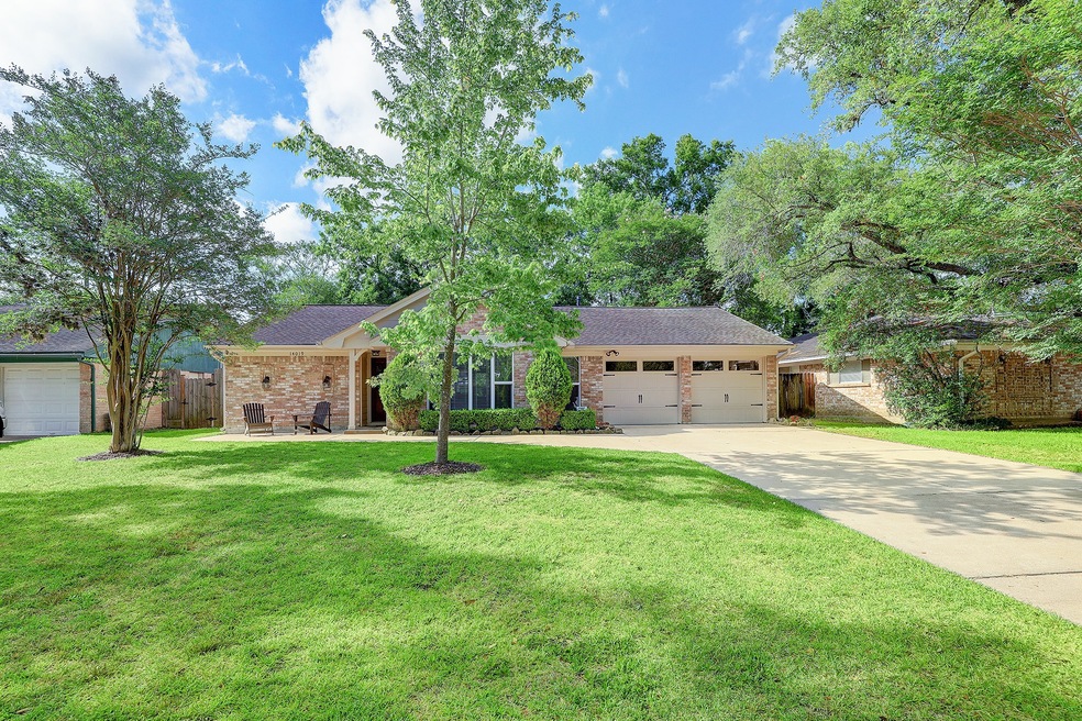 14019 Myrtlea Dr, Houston, TX 77079 - photo 1