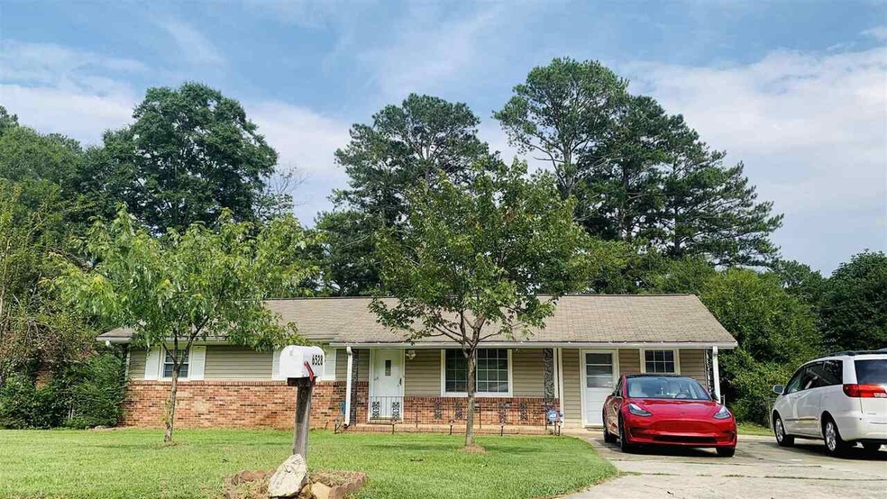 6528 Allatoona Rd, Morrow, GA 30260 - photo 1