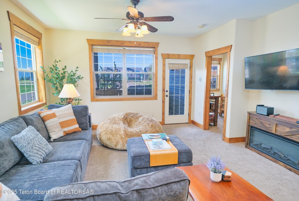 715 Moraine Court_Reshoots_For Web-1