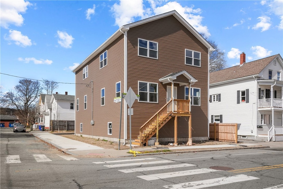 123 Laurel Hill Ave, Providence, RI 02909 - photo 1