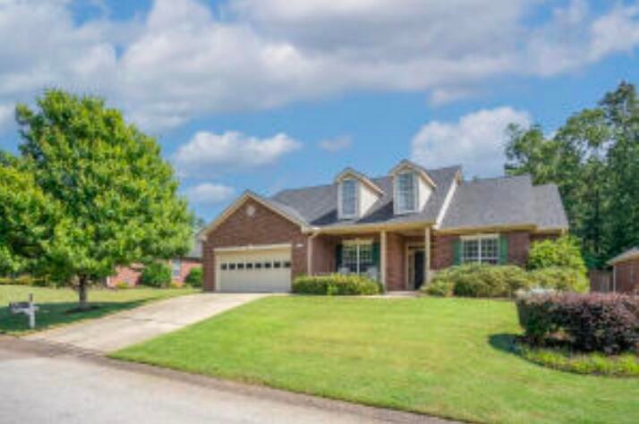 260 Bainbridge Drive