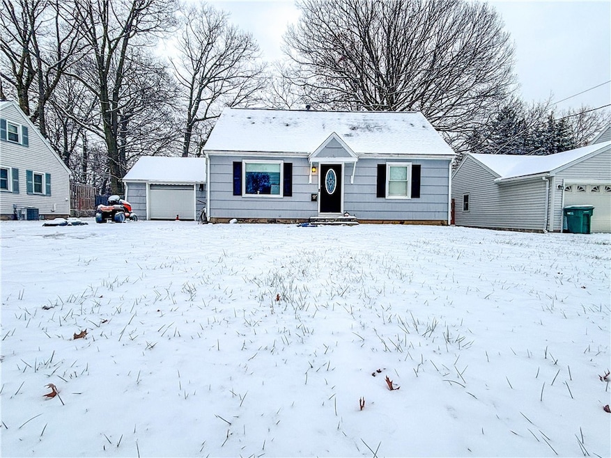 24 Varian Ln, Rochester, NY 14624 - photo 1