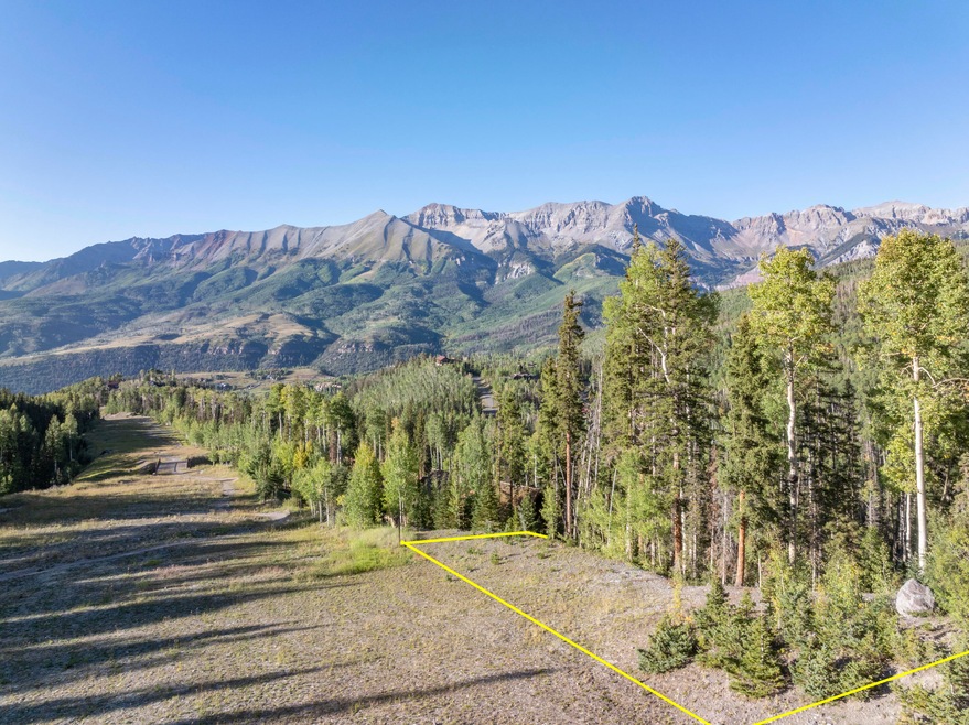 Sold $1,650,000 • Co-Listing Agent
