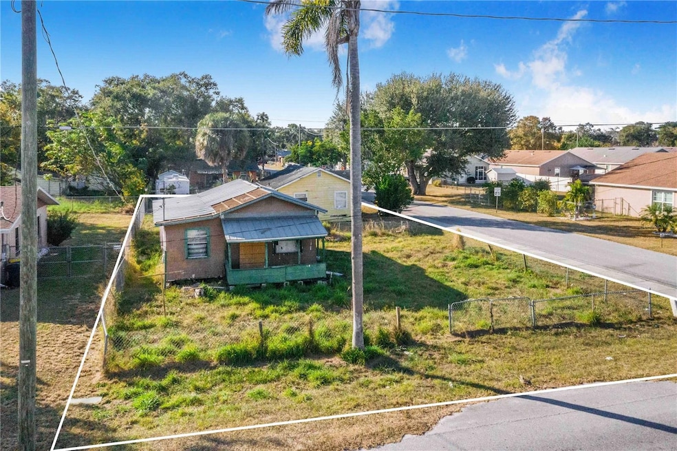 402 Bennett St, Auburndale, FL 33823 - photo 1