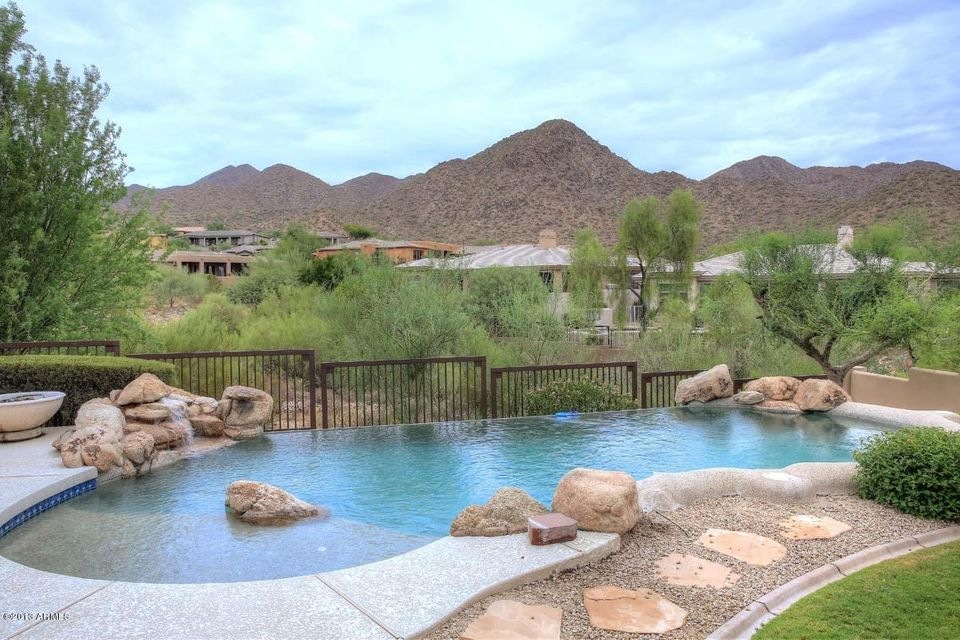 Pool-Mountain View