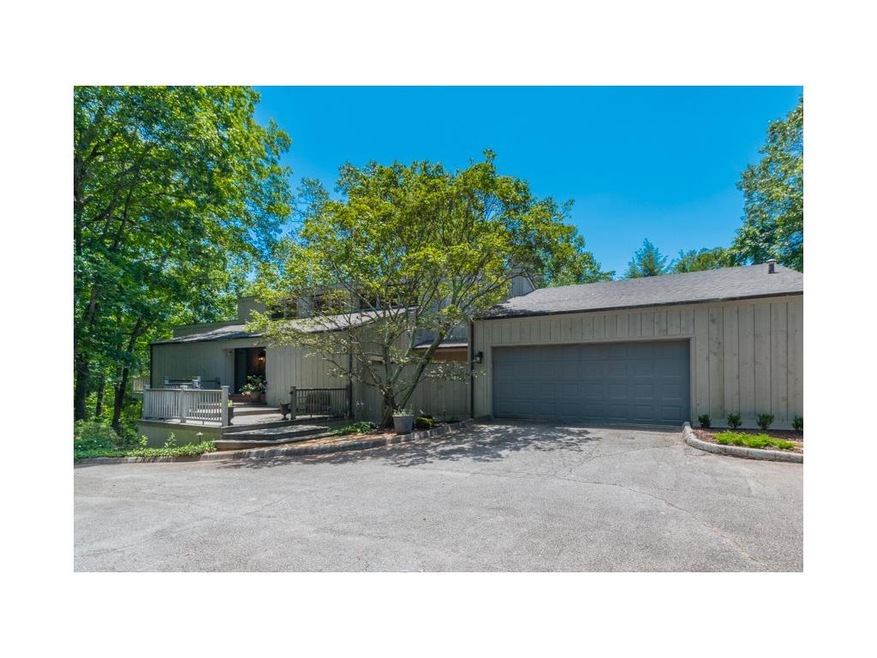 200 Holly Dr, Cornelia, GA 30531 - photo 1