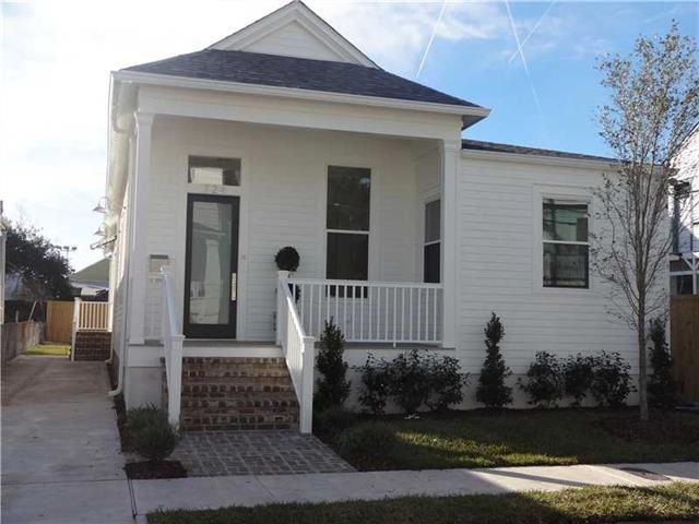 Facade/Exterior Front.