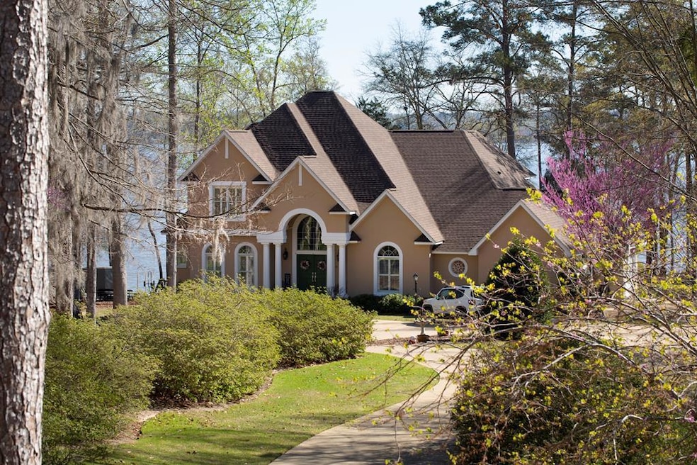 209 Cypress Cove Dr, Eufaula, AL 36027 - photo 1