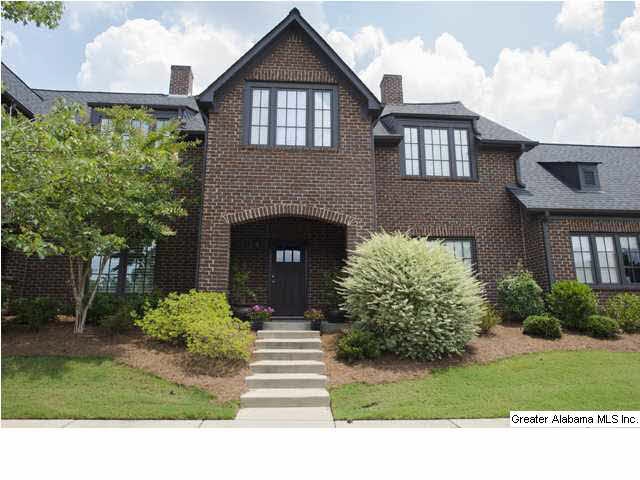 Welcome home to elegant living in a wonderful comm