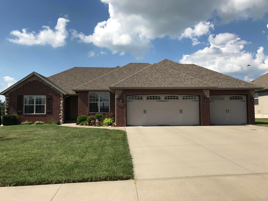 1665 E New Madrid, Republic, MO 65738 - photo 1