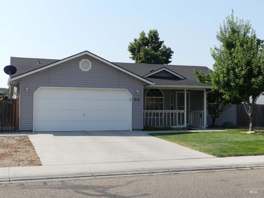 215 School Ave, Nampa, ID 83686 - photo 1