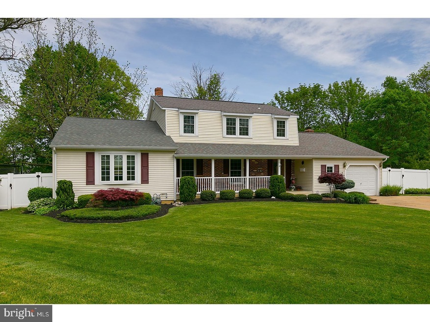 12 Uptwyn Ct, Somerdale, NJ 08083 - photo 1