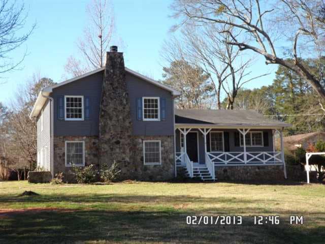 1739 Killian Hill Rd SW, Lilburn, GA 30047 - photo 1