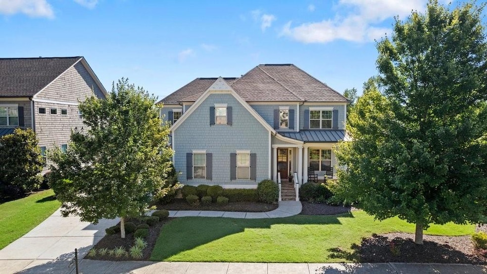 1070 Etris Manor Dr, Roswell, GA 30075 - photo 1