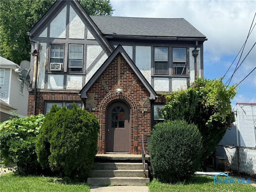 3951 Hazelhurst Ave, Toledo, OH 43612 - photo 1