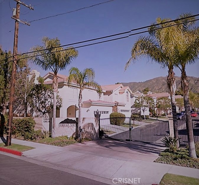 13630 1/2 Dronfield Ave, Sylmar, CA 91342 - photo 1