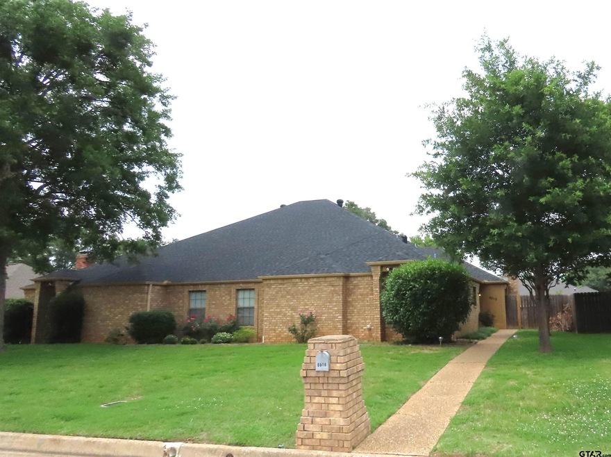 6018 Plantation Dr, Tyler, TX 75703 - photo 1