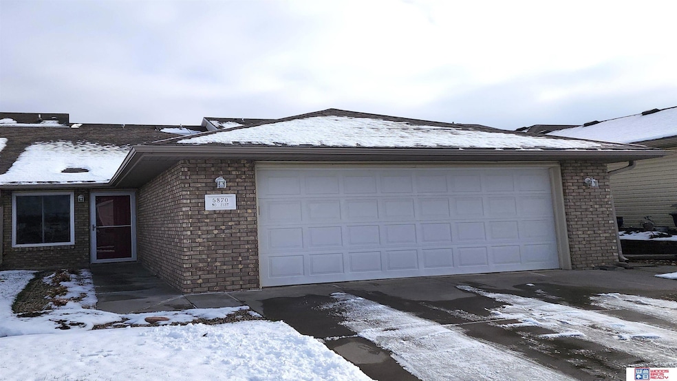 5870 N 21st St, Lincoln, NE 68521 - photo 1
