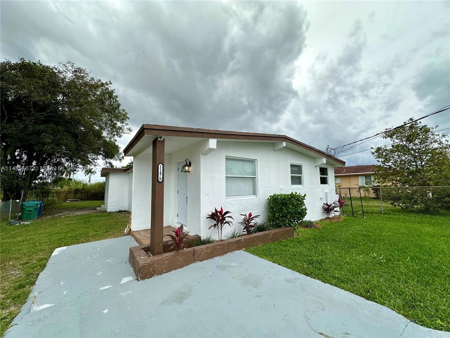 11470 SW 215th St, Miami, FL 33189 - photo 1