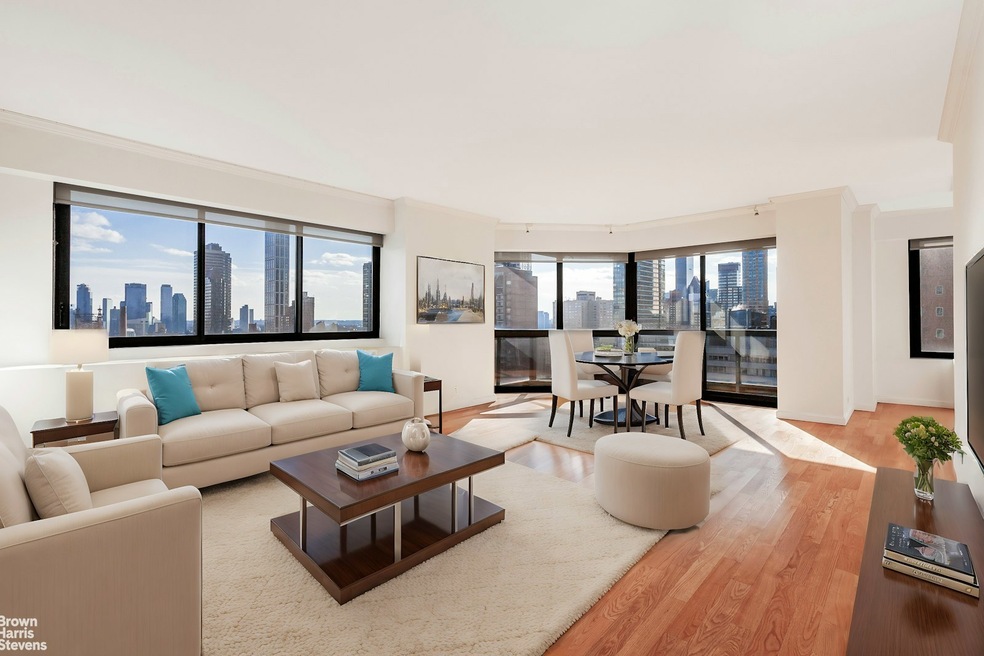 Sold $1,850,000 • Co-Listing Agent