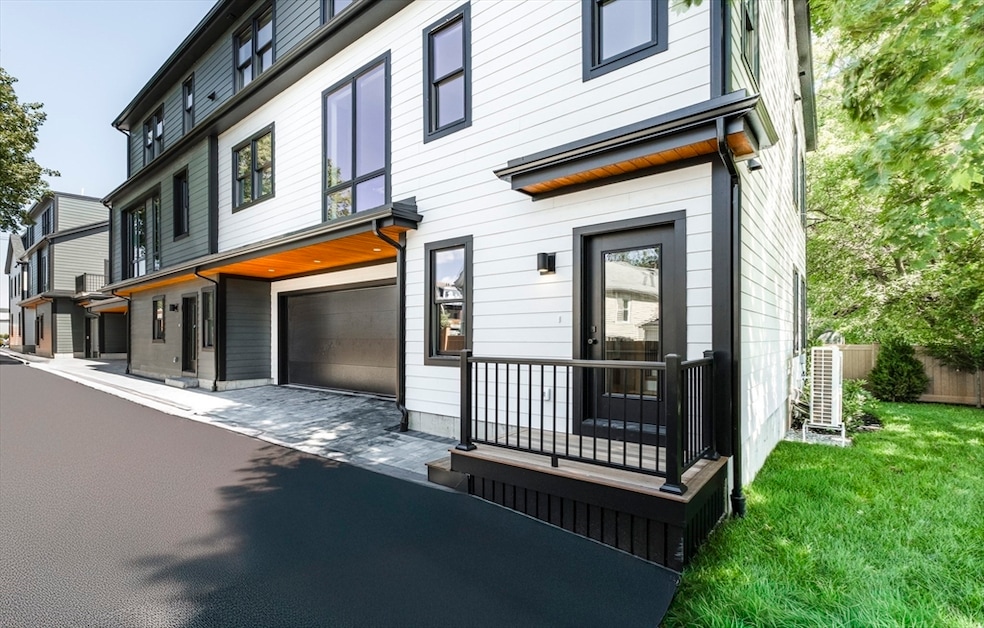 For Sale $1,798,000 • Co-Listing Agent