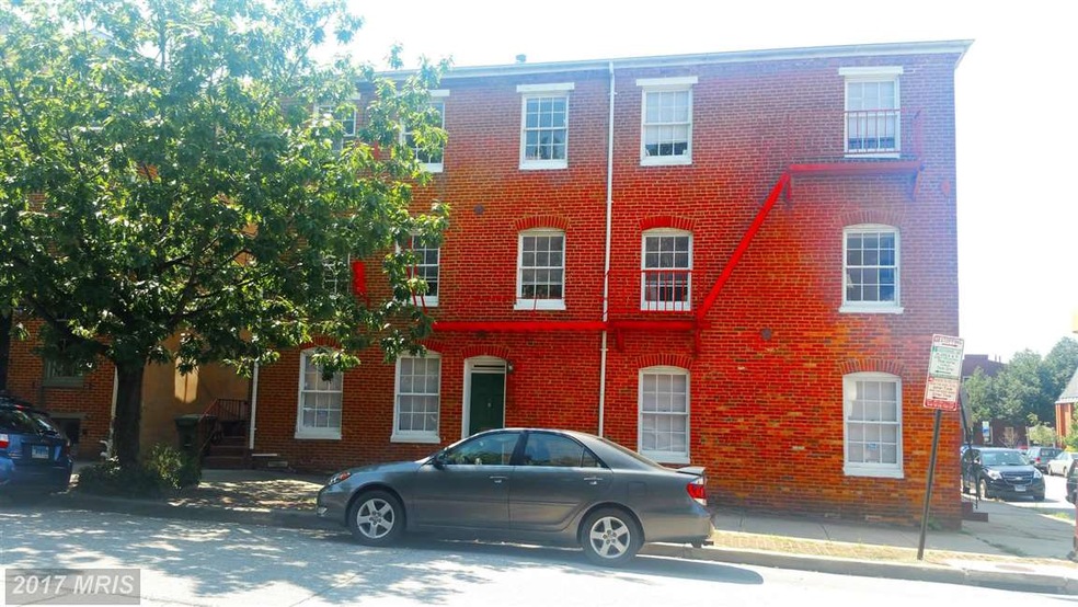 21 W Montgomery St, Baltimore, MD 21230 - photo 1