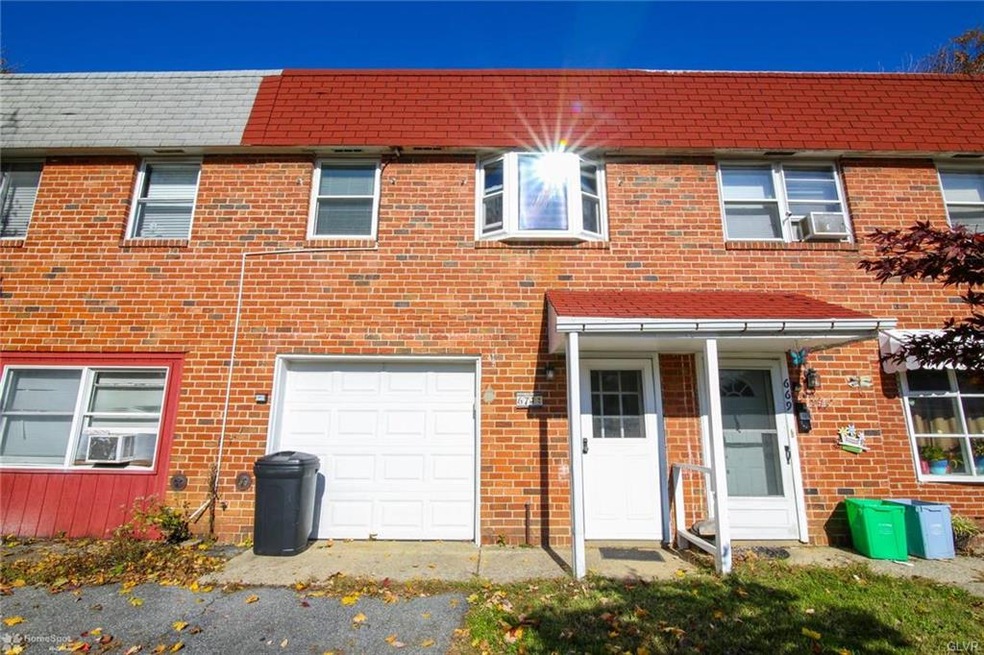 671 Dixon St, Allentown, PA 18103 - photo 1