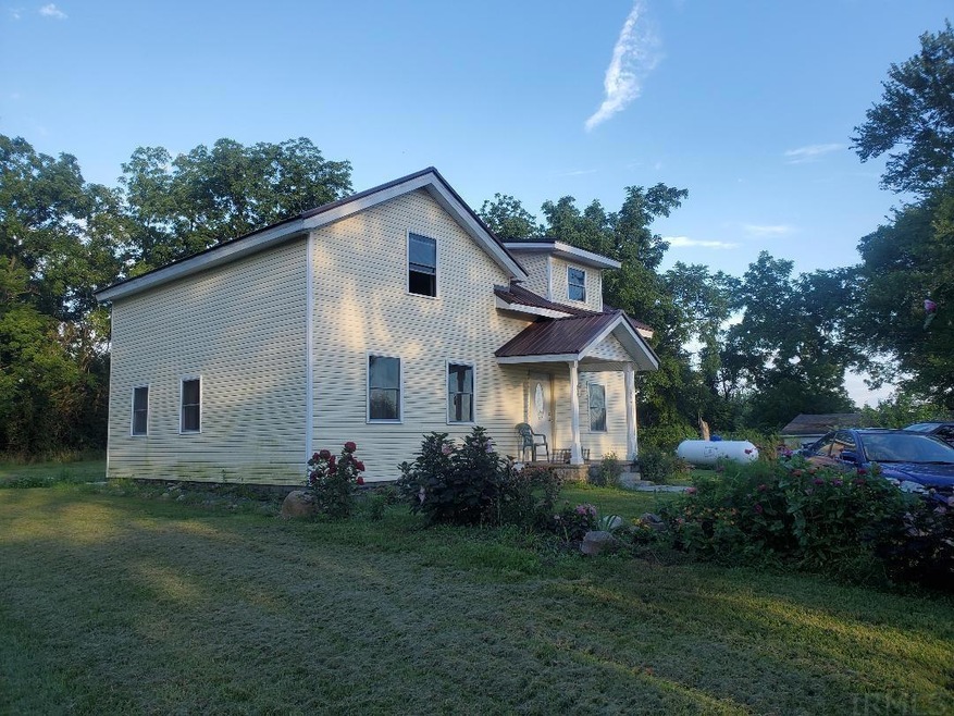 1149 12b Rd, Bourbon, IN 46504 - photo 1