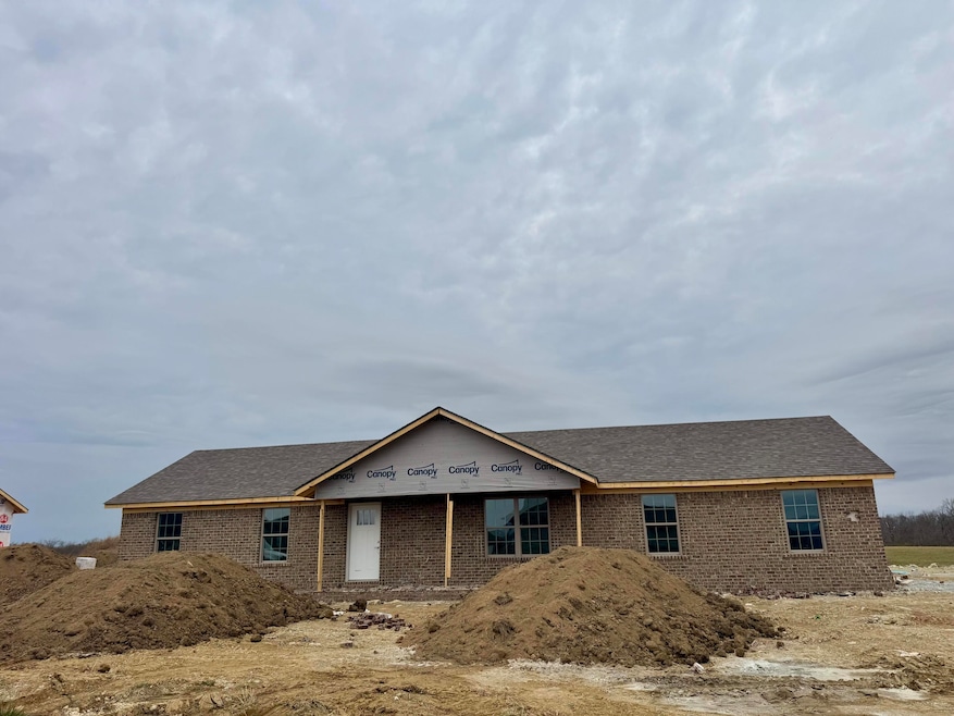 571 Middle Creek Way, Berea, KY 40403 - photo 1