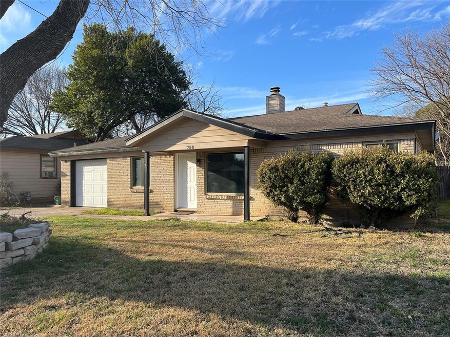 756 Betty Ln, Hurst, TX 76053 - photo 1