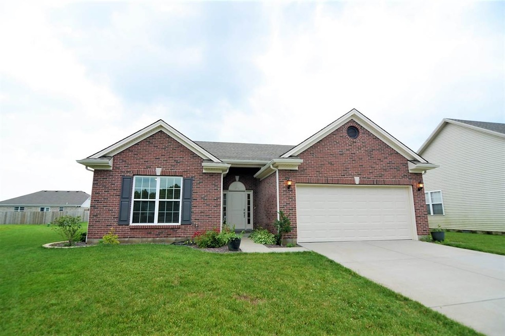 Welcome to 9421 Hedgewood Court in Wynnfield Subdi