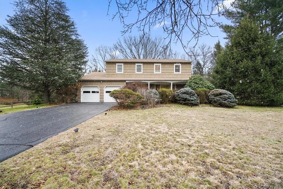 11 Copeland Dr, Suffern, NY 10901 - photo 1