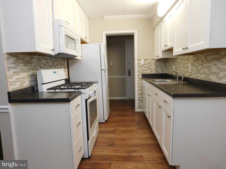 2333 Freetown Ct unit 2B, Reston, VA 20191 - photo 1