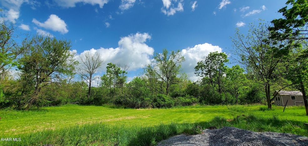 585 Berwind Rd, Hollidaysburg, PA 16648 - photo 1