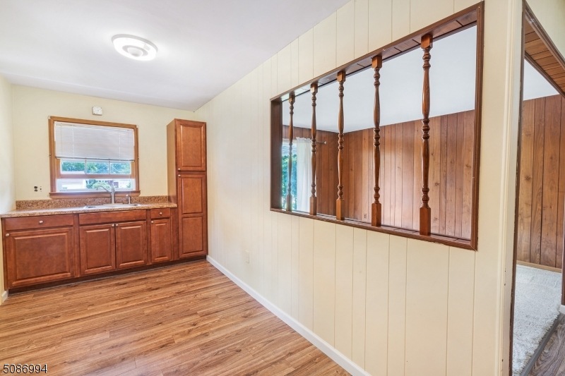 141 Valpeck Ave, Raritan, NJ 08869 - photo 1