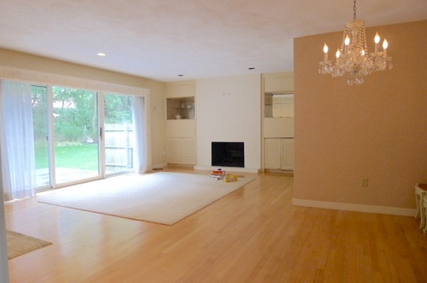 63 Cottage St unit 7, Newton Upper Falls, MA 02464 - photo 1